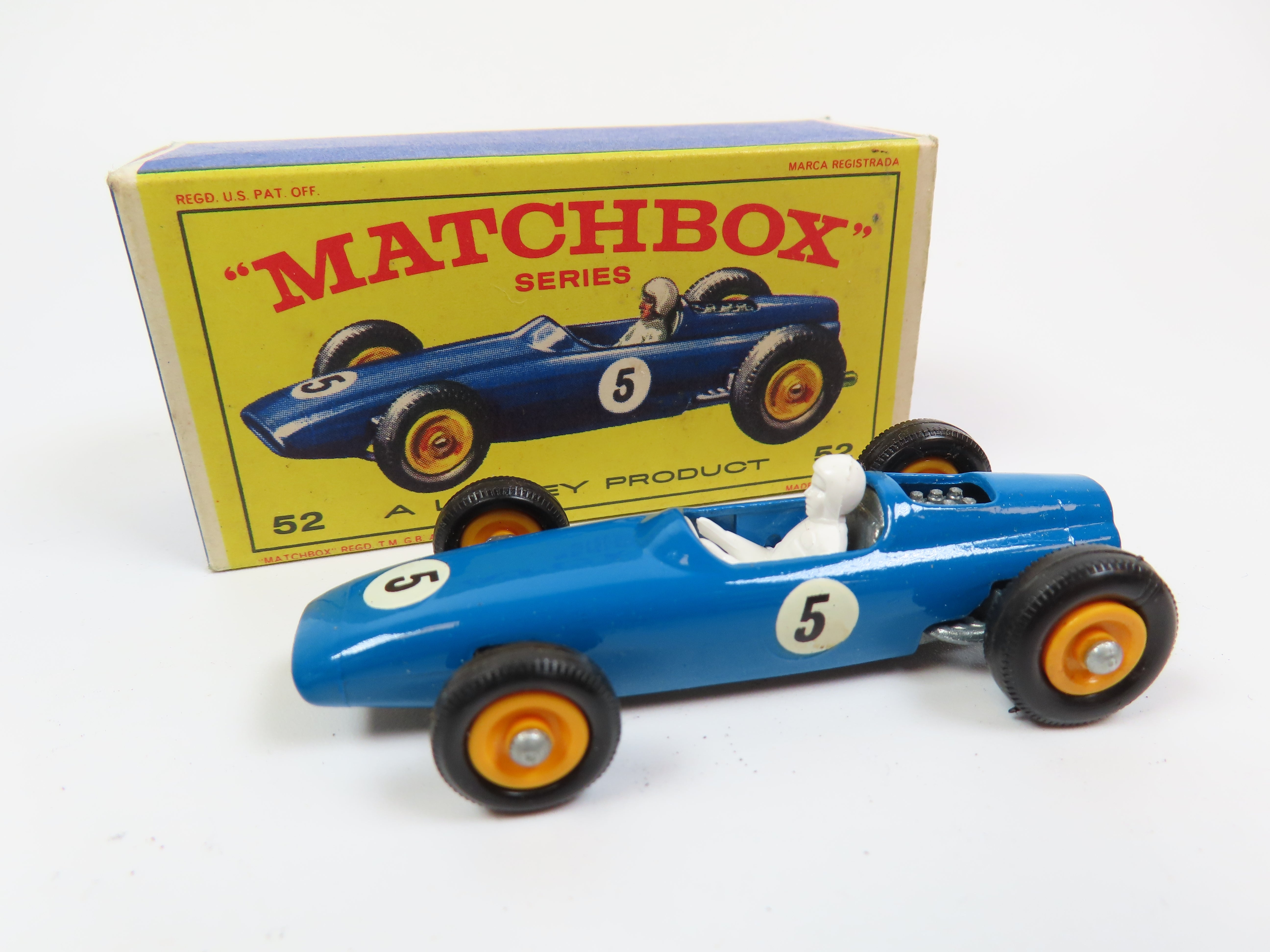 MATCHBOX SERIES - B.r.m. Racing Car - N° 52 EUR 6,38