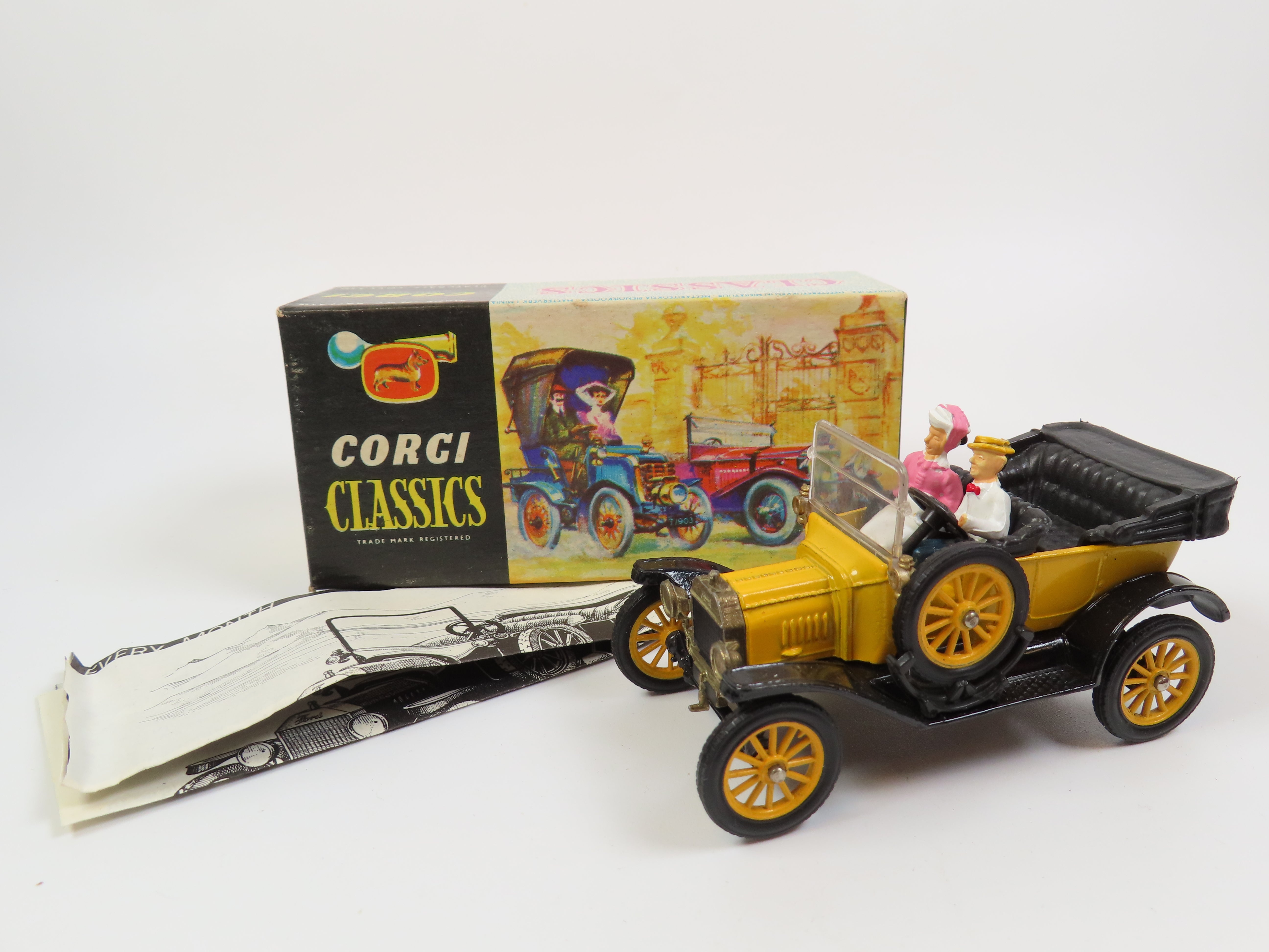 Corgi Classics 9012 Ford Model T (Yellow), Mint/Boxed! – Andrew