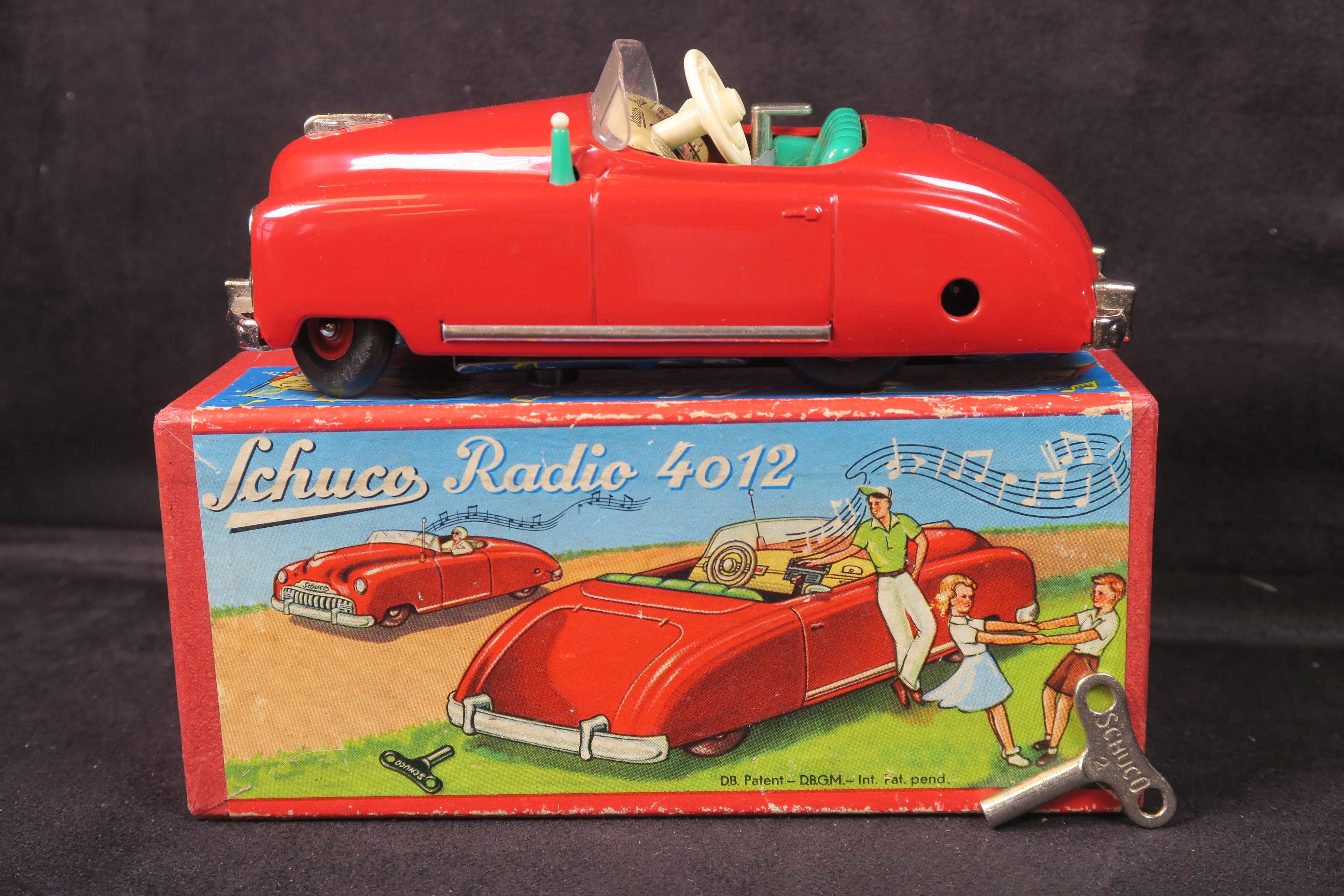 SCHUCO RADIO 4012 CAR, 1950's - RED - VNMB! – Andrew Clark Models