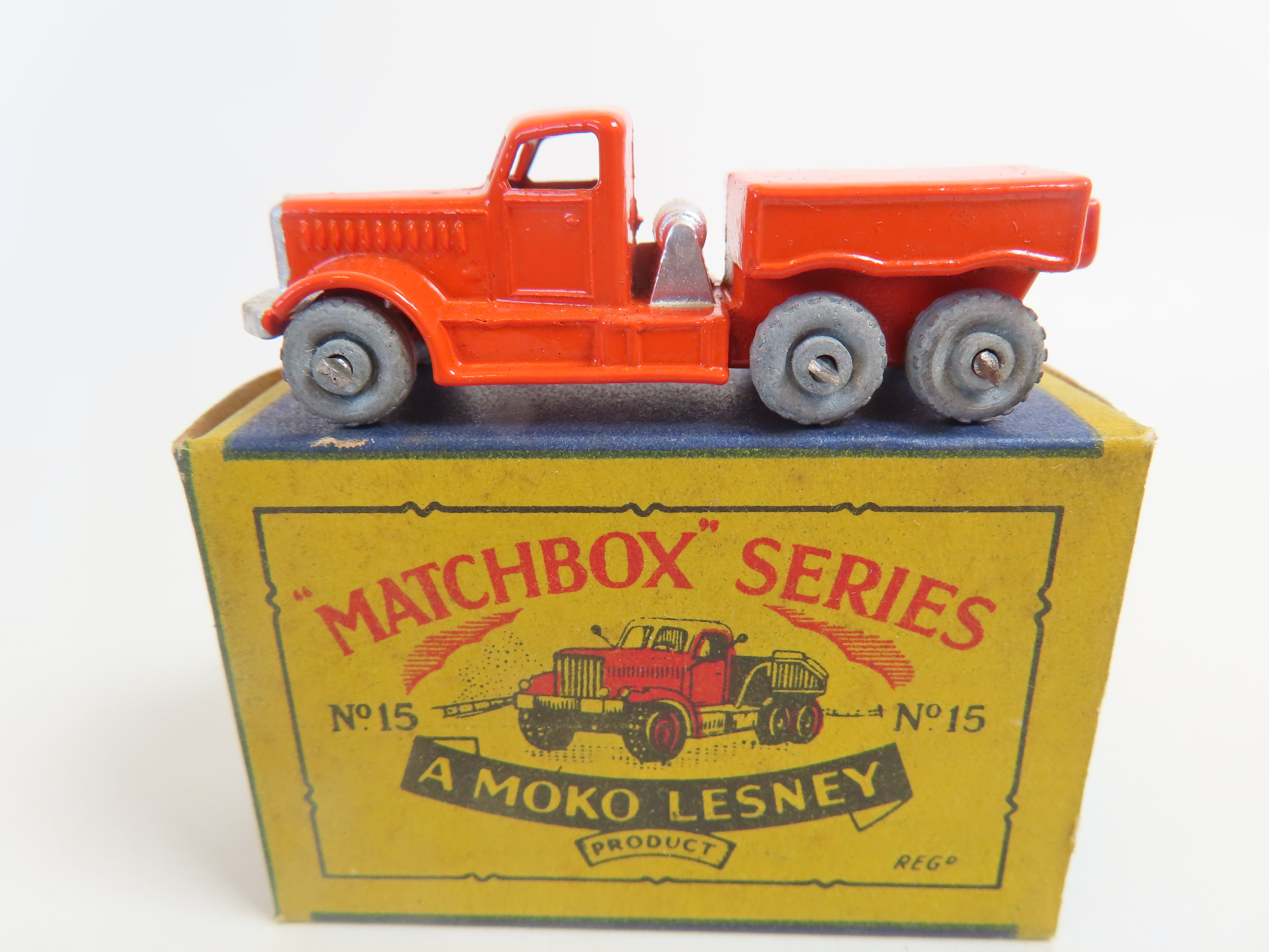 ミニカー MATCH BOX No.15 a Prime Mover Matchbox 15a Prime Mover - Orange/Silver trim - Mint Boxed