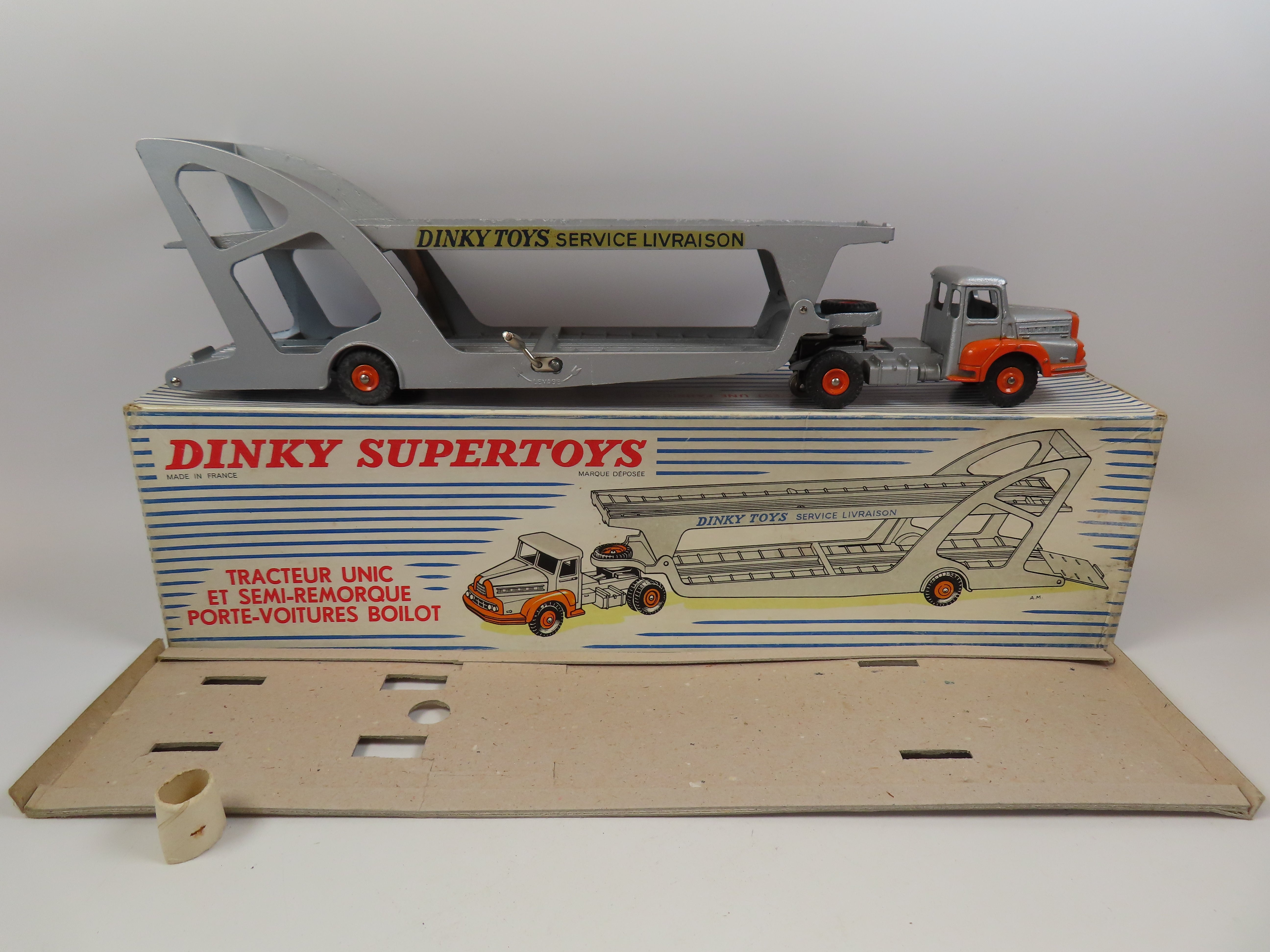 Dinky Toys Supertoys 39 - Tracteur Unic Avec Remorque - 1/43 - Original