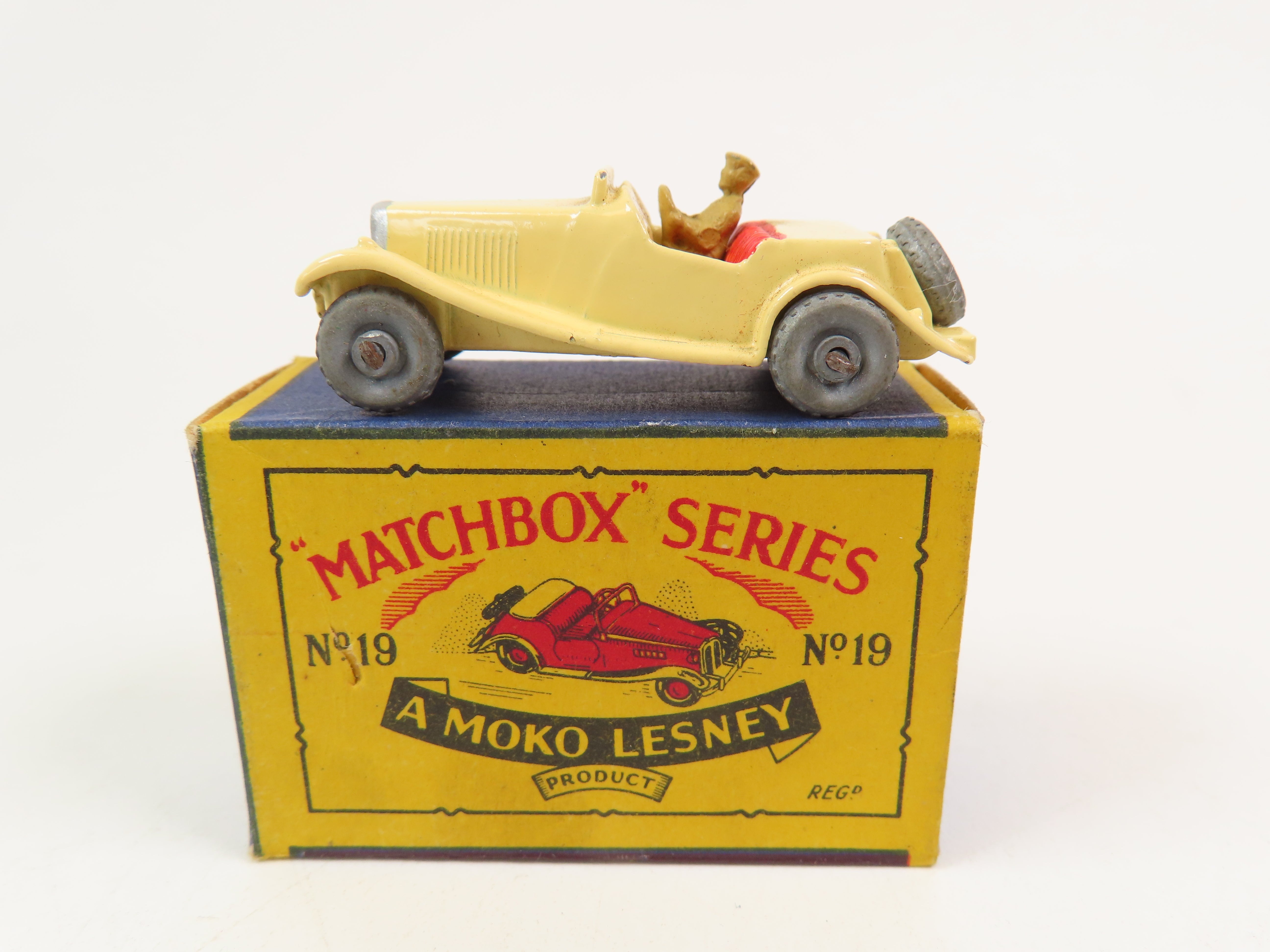 Matchbox No.19 MG Midget Sports Car, Very Near Mint/Boxed