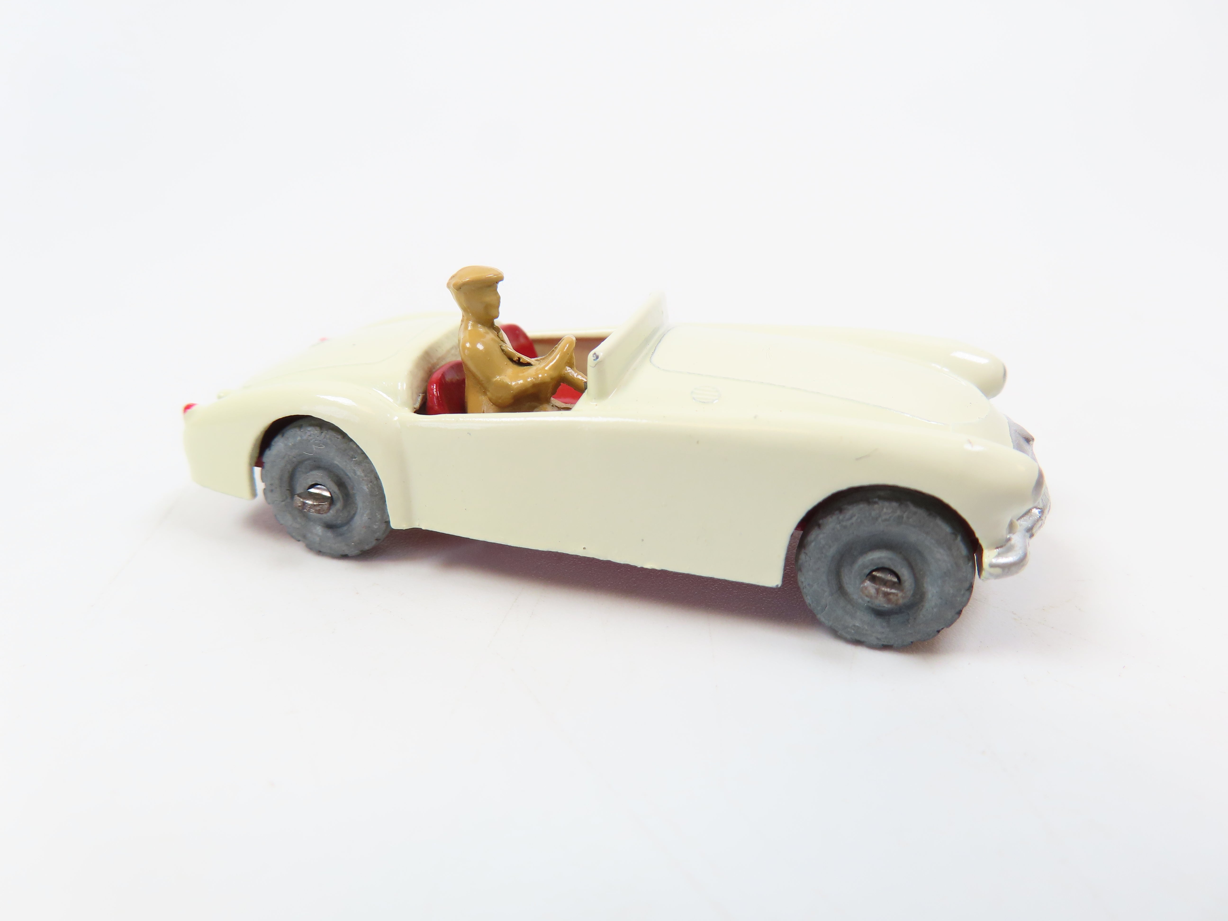 Matchbox No.19 MGA Sports Car, lovely example, 99% Mint! – Andrew