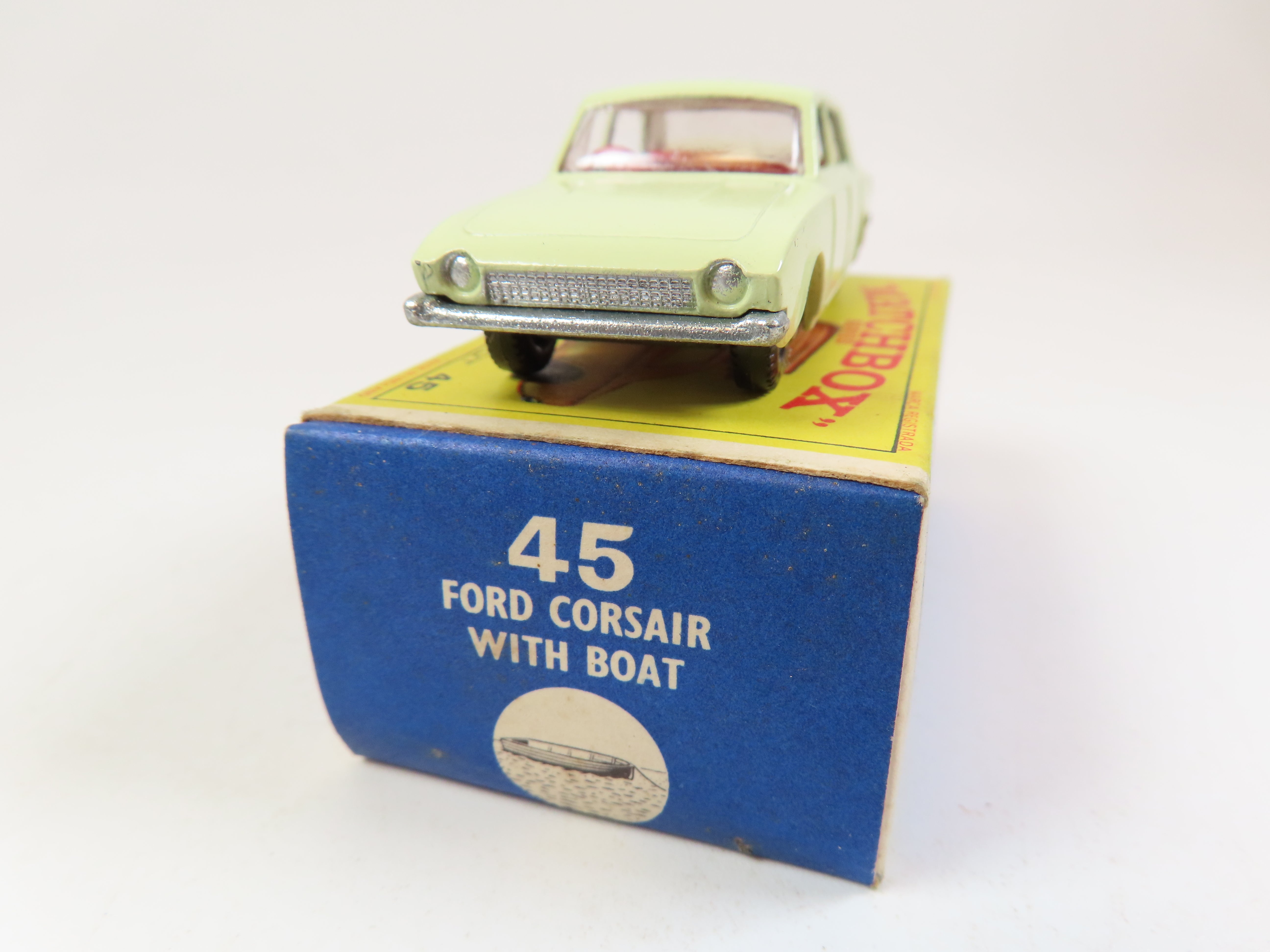 Matchbox No.45 Ford Corsair with Boat, 99% Mint⁄Boxed! – Andrew