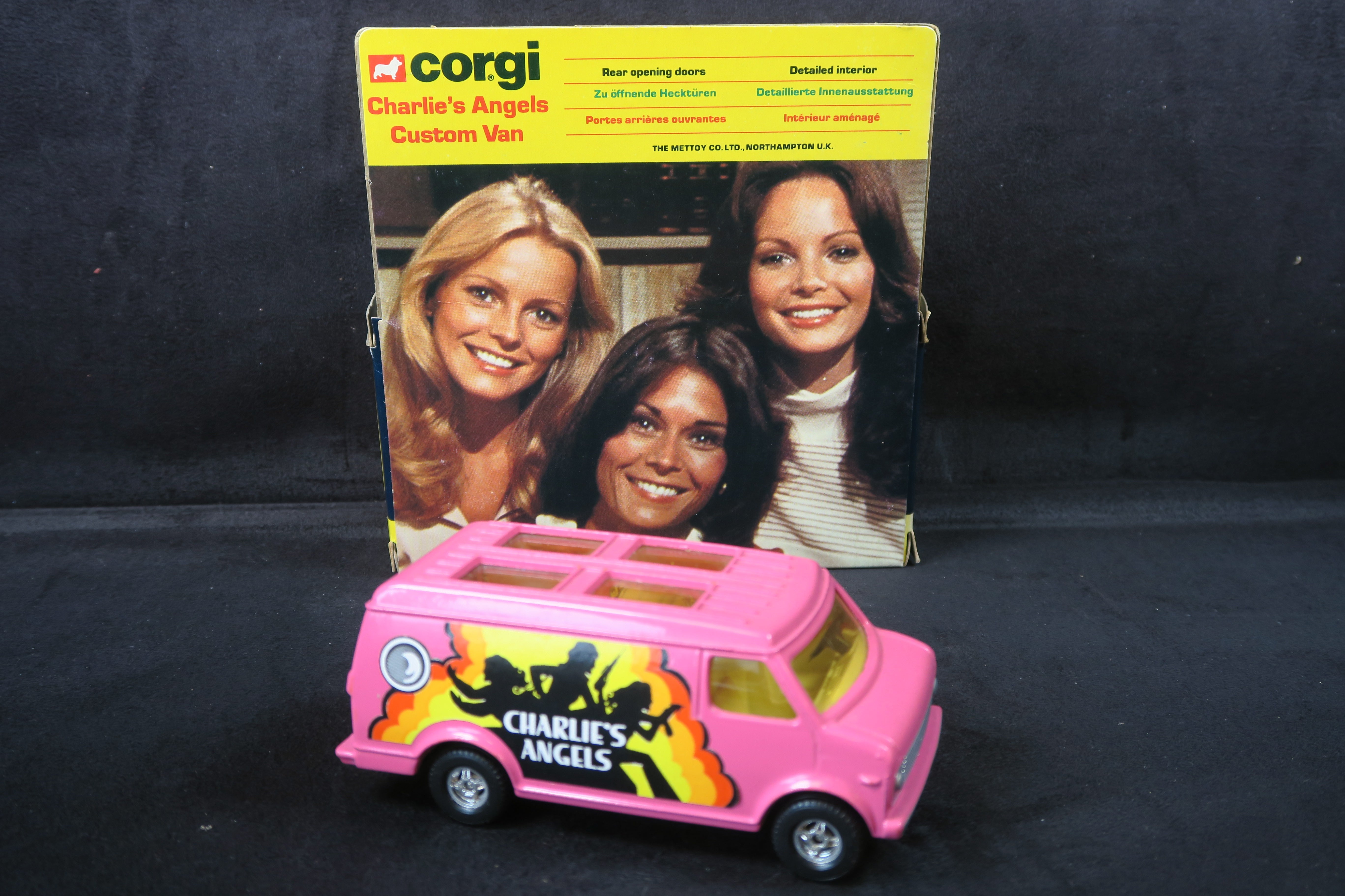 CORGI 434 - CHARLIE'S ANGELS CUSTOM VAN, PINK, VNMB