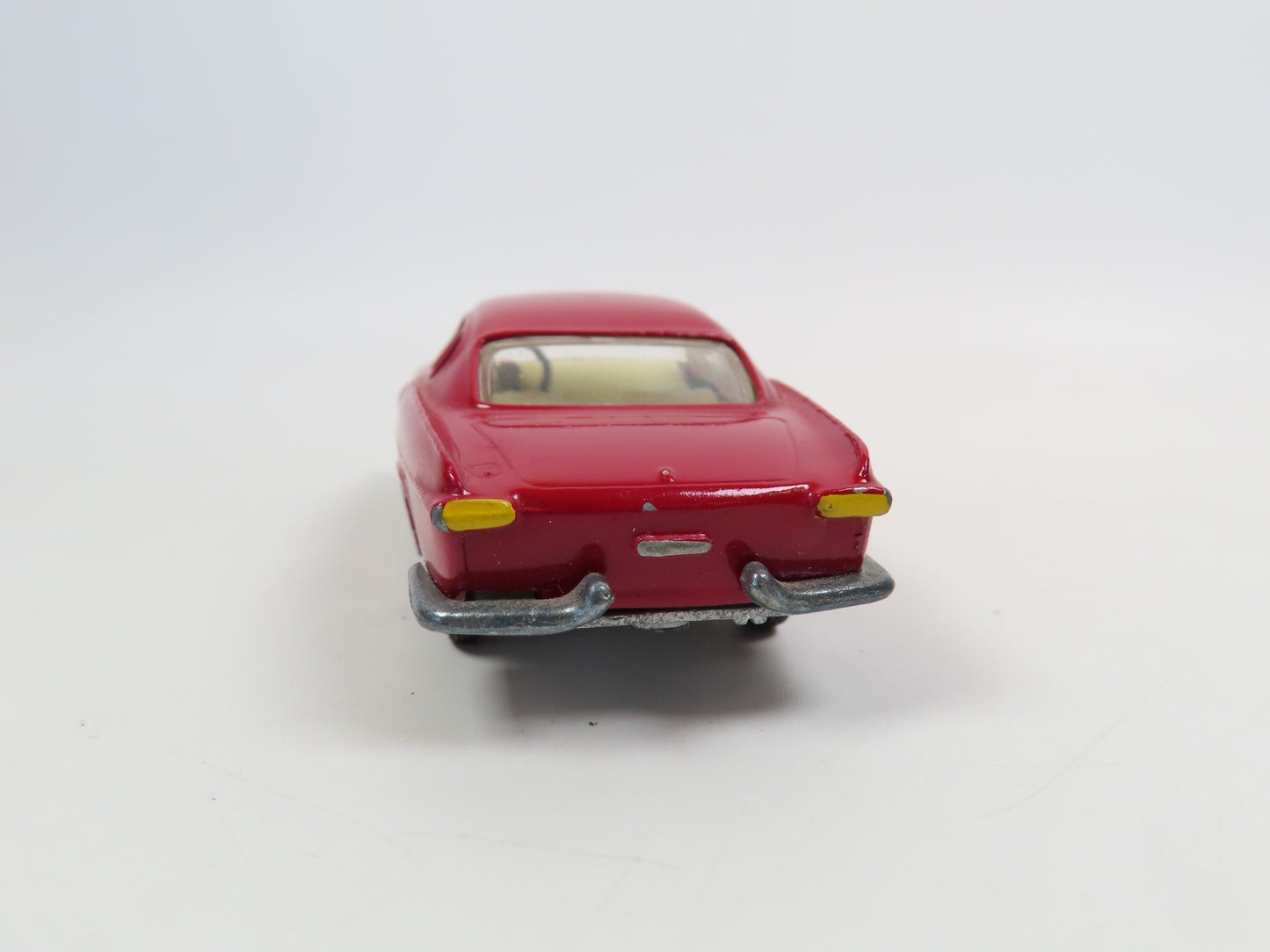 Tekno 825 Volvo 1800, 1/43, Near Mint/Unboxed!