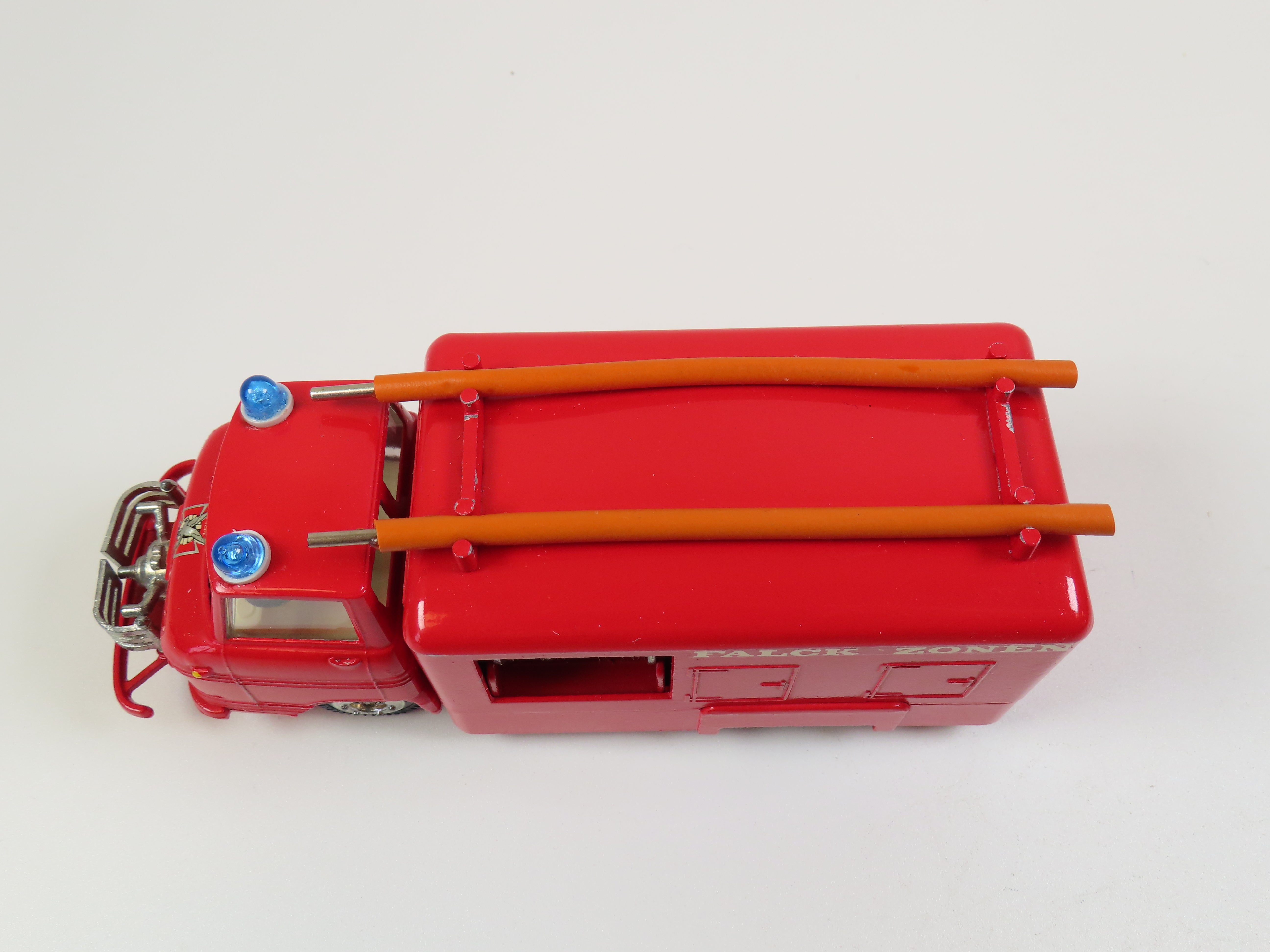 Tekno 459 Volvo Fire Appliance 'Falck Zonen', Very Near Mint