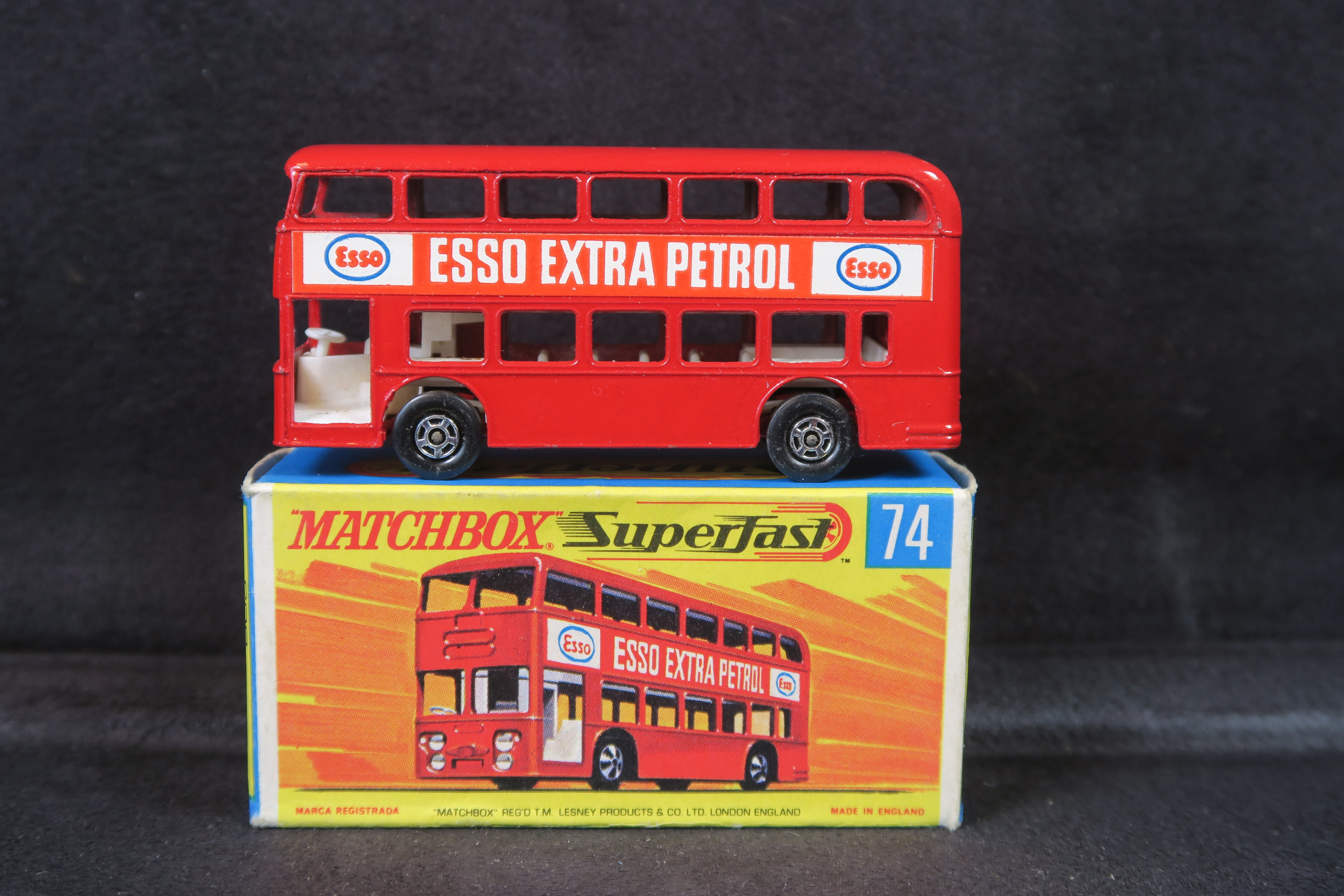 Matchbox Superfast 74 Daimler Bus, Mint/Boxed! – Andrew Clark Models