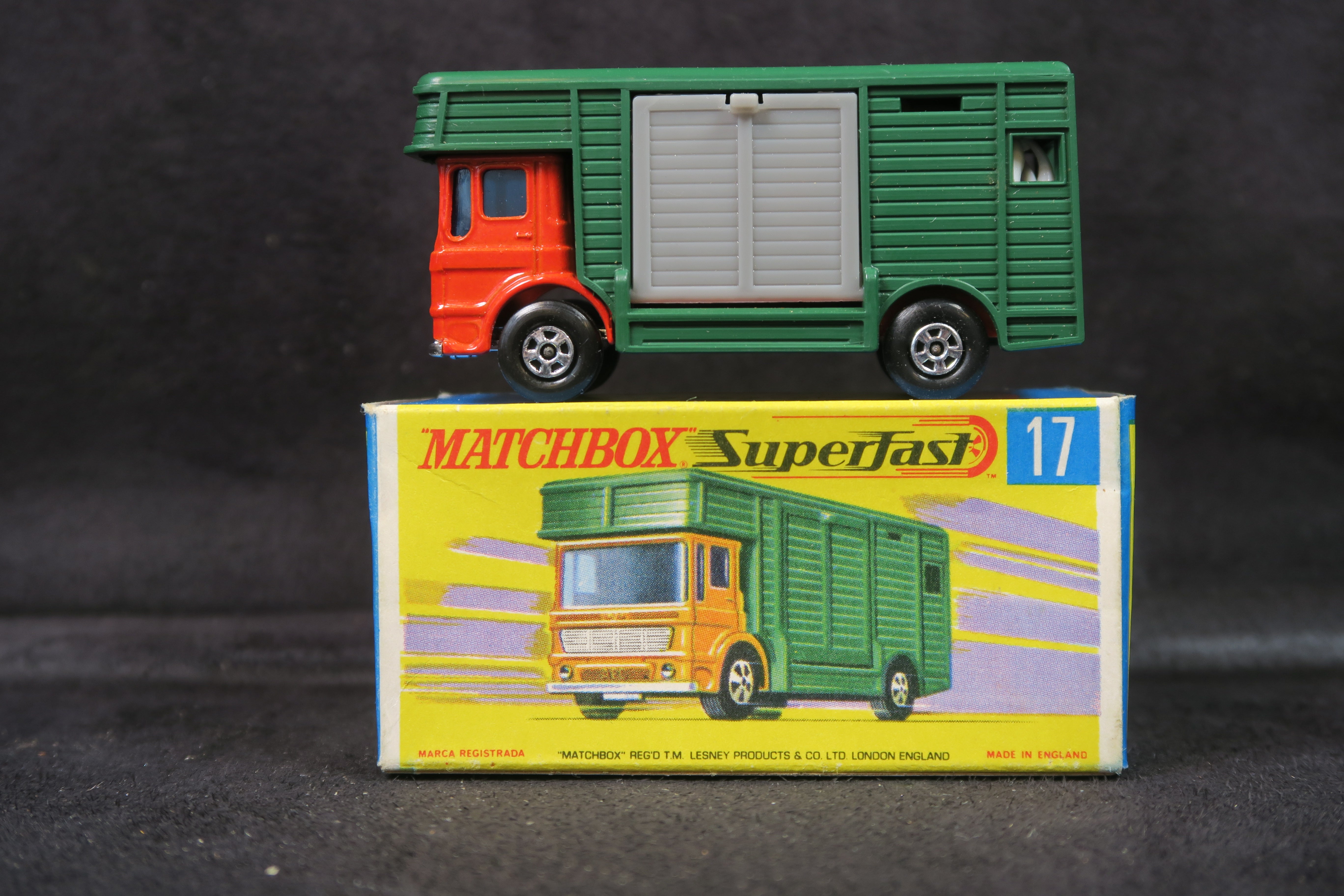 Matchbox Superfast 17e Horsebox, 99.9%Mint/Boxed. – Andrew Clark Models