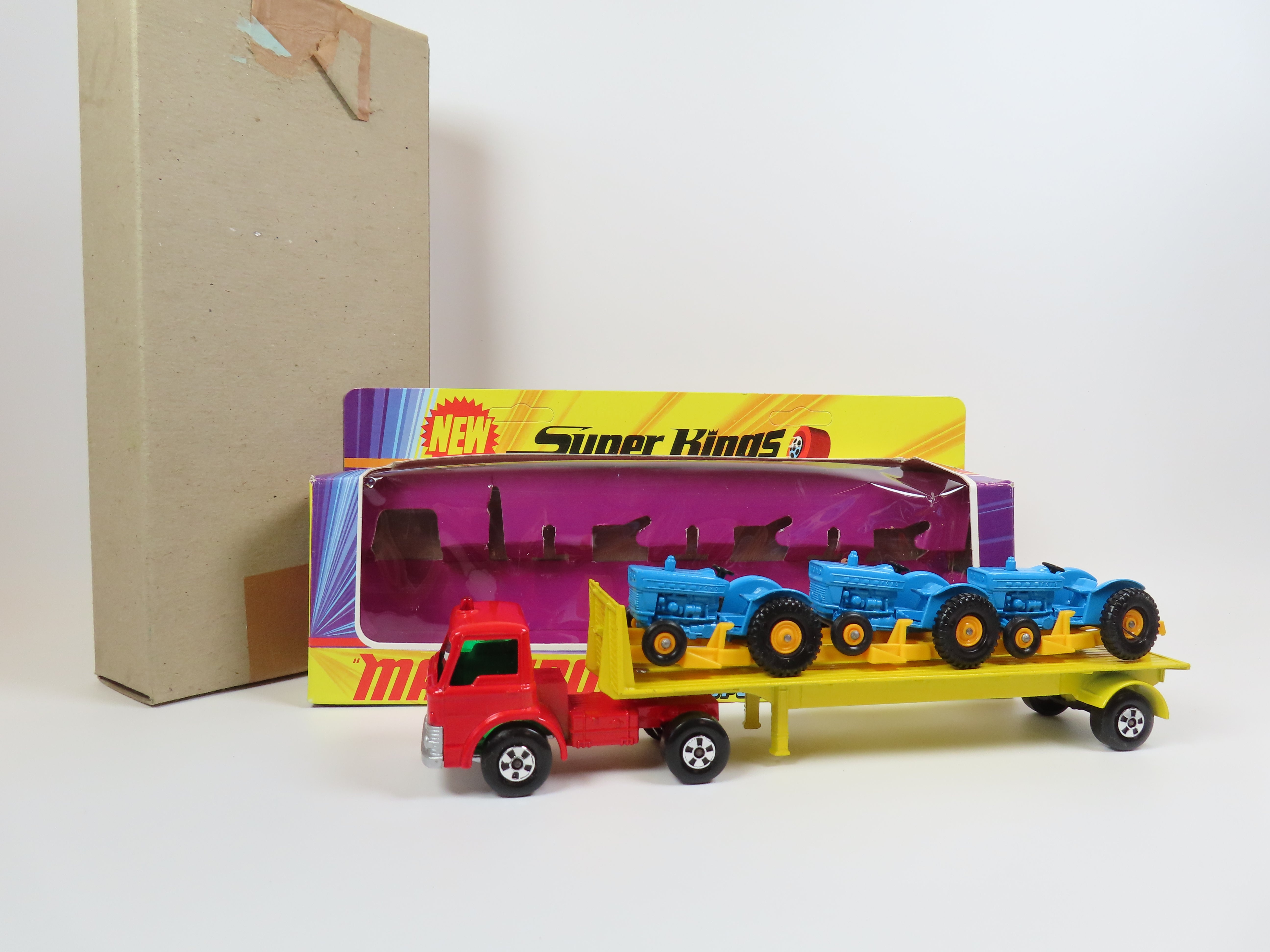 Matchbox Super Kings Transporter – Etoile Auto49 Matchbox Super Kings Transporter – Etoile Auto49