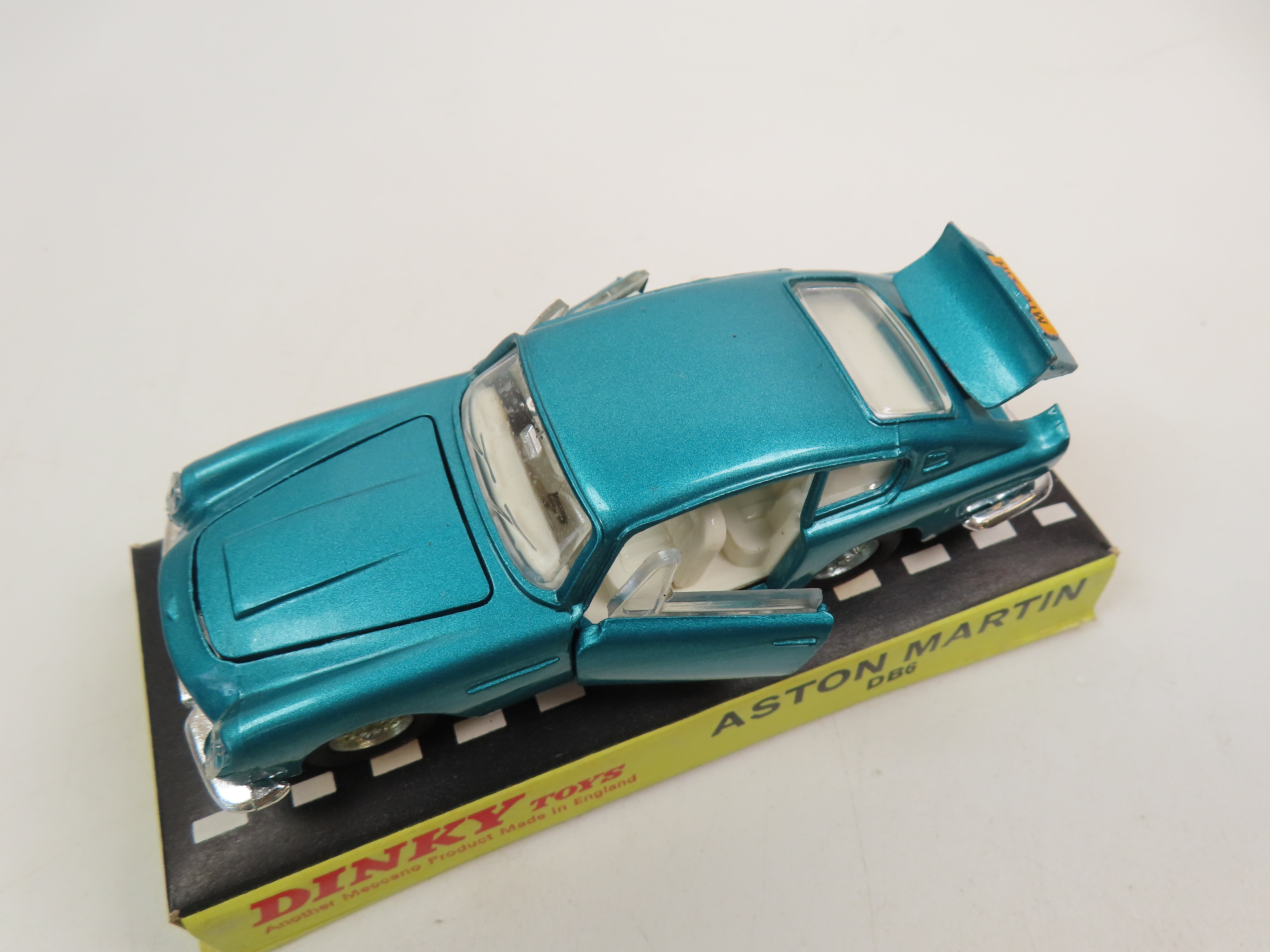 Dinky 153 Aston Martin DB6 (Ex Shop Stock), Mint/Boxed! Rare