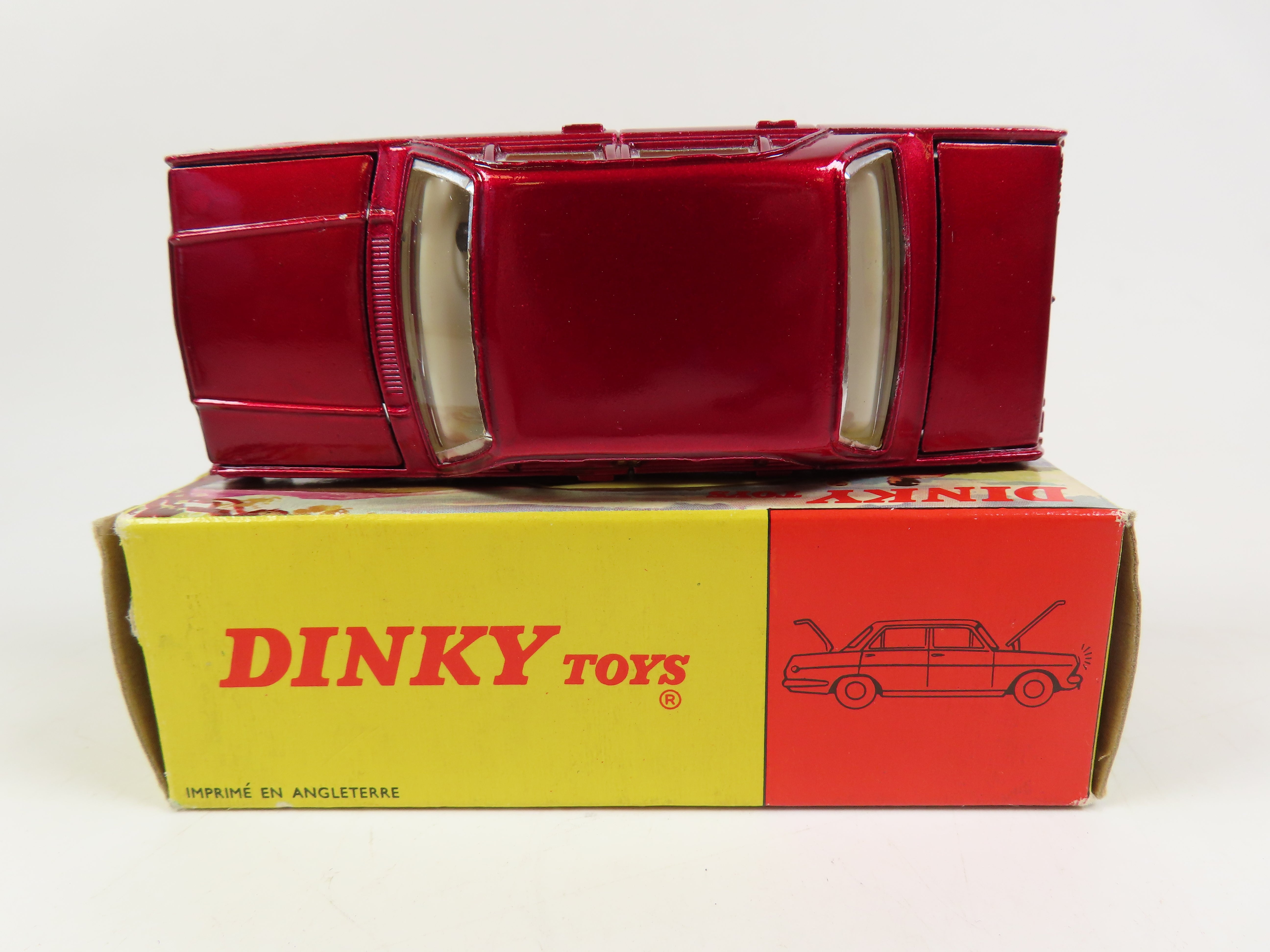 ミニカー DinkySupertoys 10tonArmyTruck622 Dinky 151 Vauxhall Victor 101, Very Near Mint/Boxed! Very rare