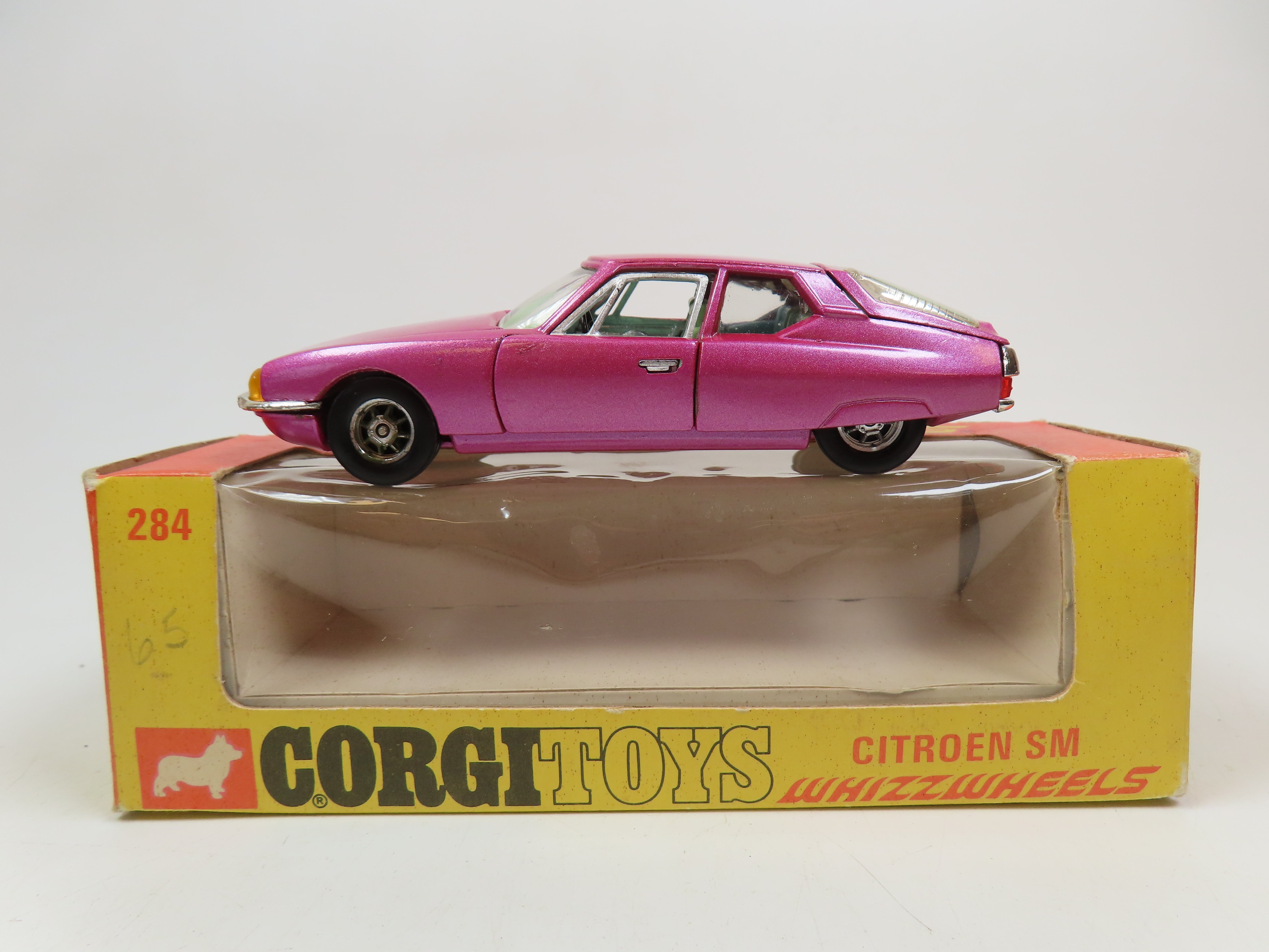 Dinky 477 Parsley's Car, 99% Mint/Boxed! – Andrew Clark Models