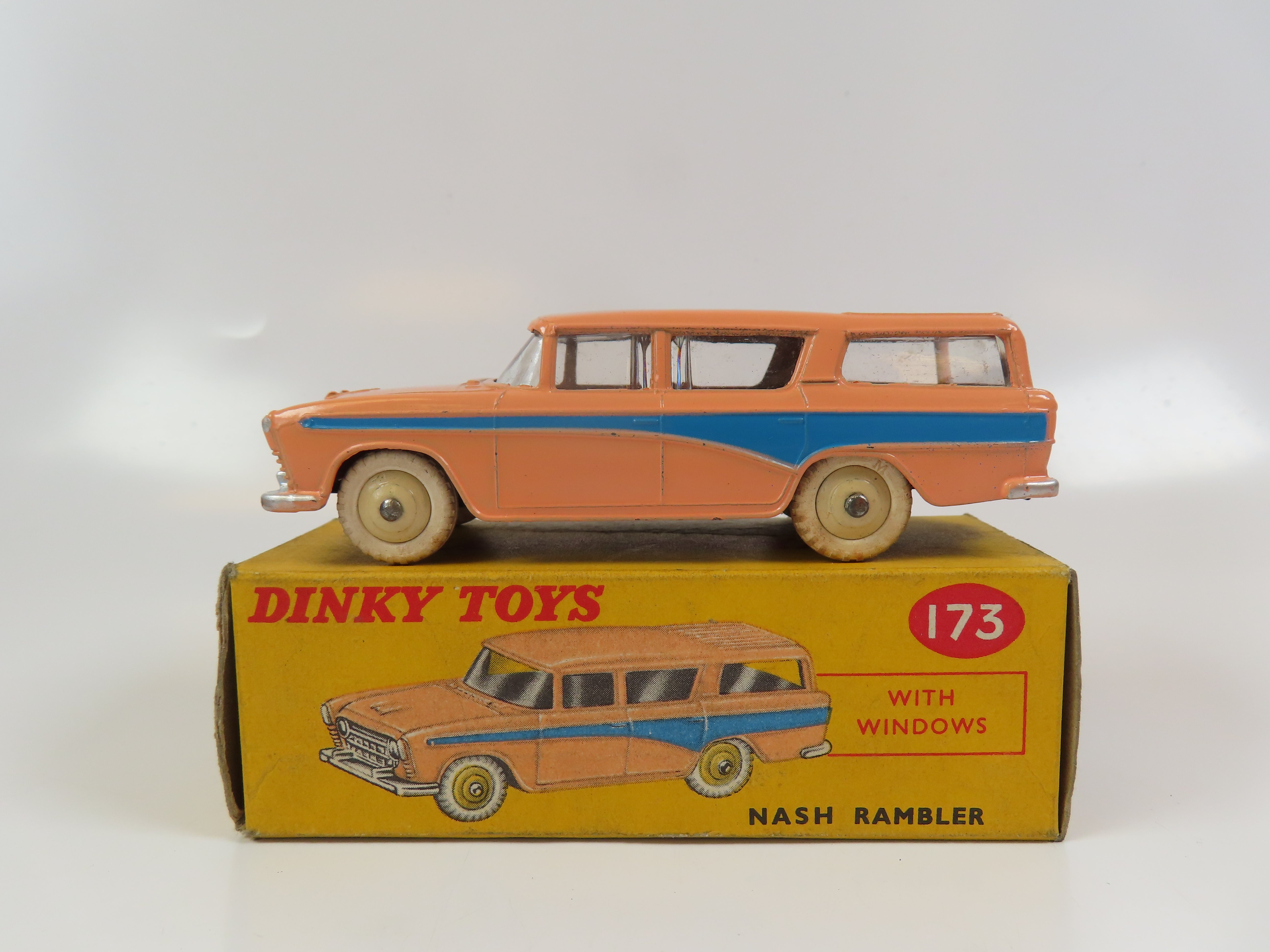 Dinky Toys 173 NASH RAMBLER neuf en boite d'origine Mint Dinky Toys 173 NASH RAMBLER neuf en boite d'origine Mint