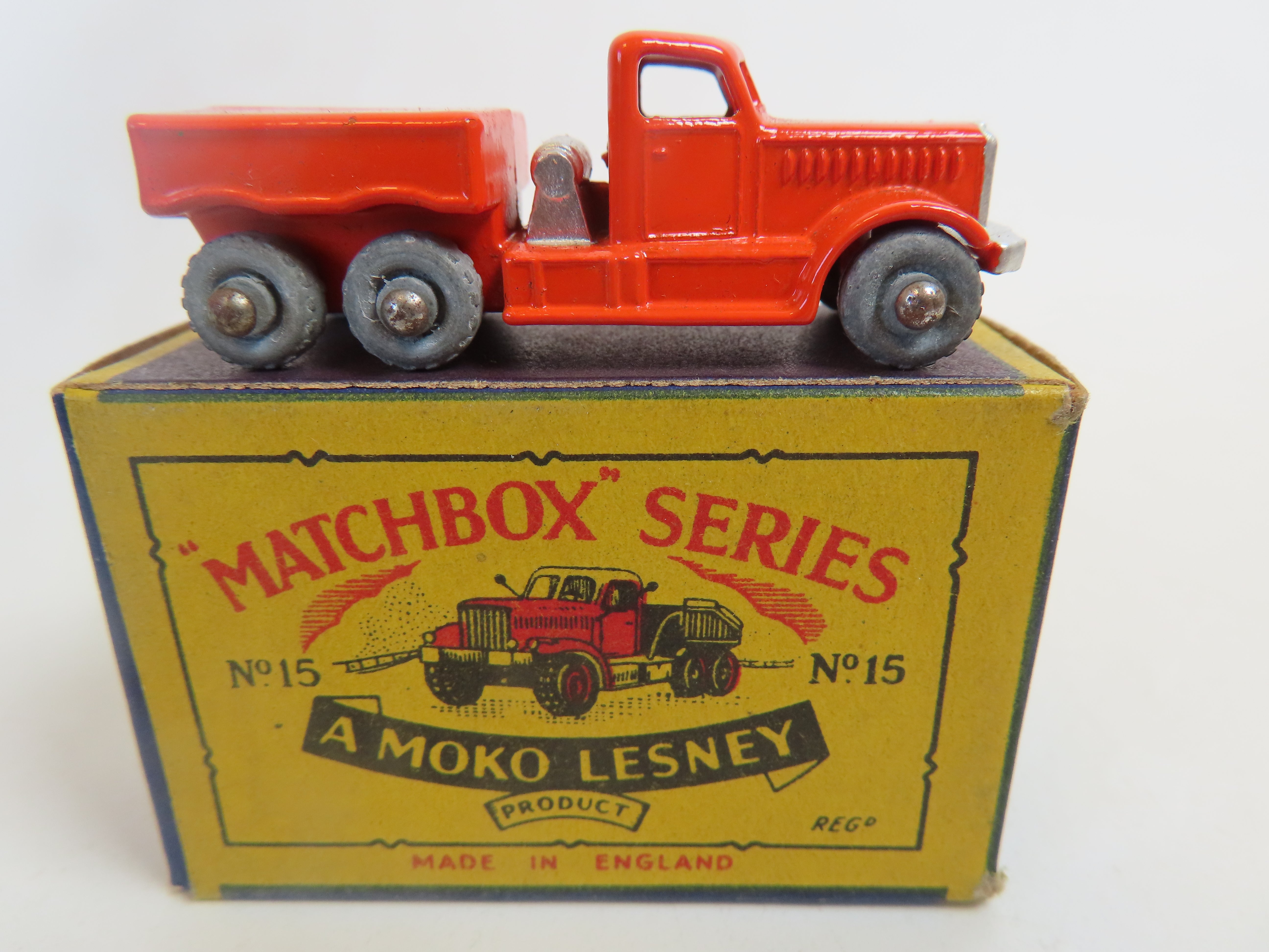 ミニカー MATCH BOX No.15 a Prime Mover Matchbox 15a Prime Mover - Orange/Silver trim - Mint Boxed