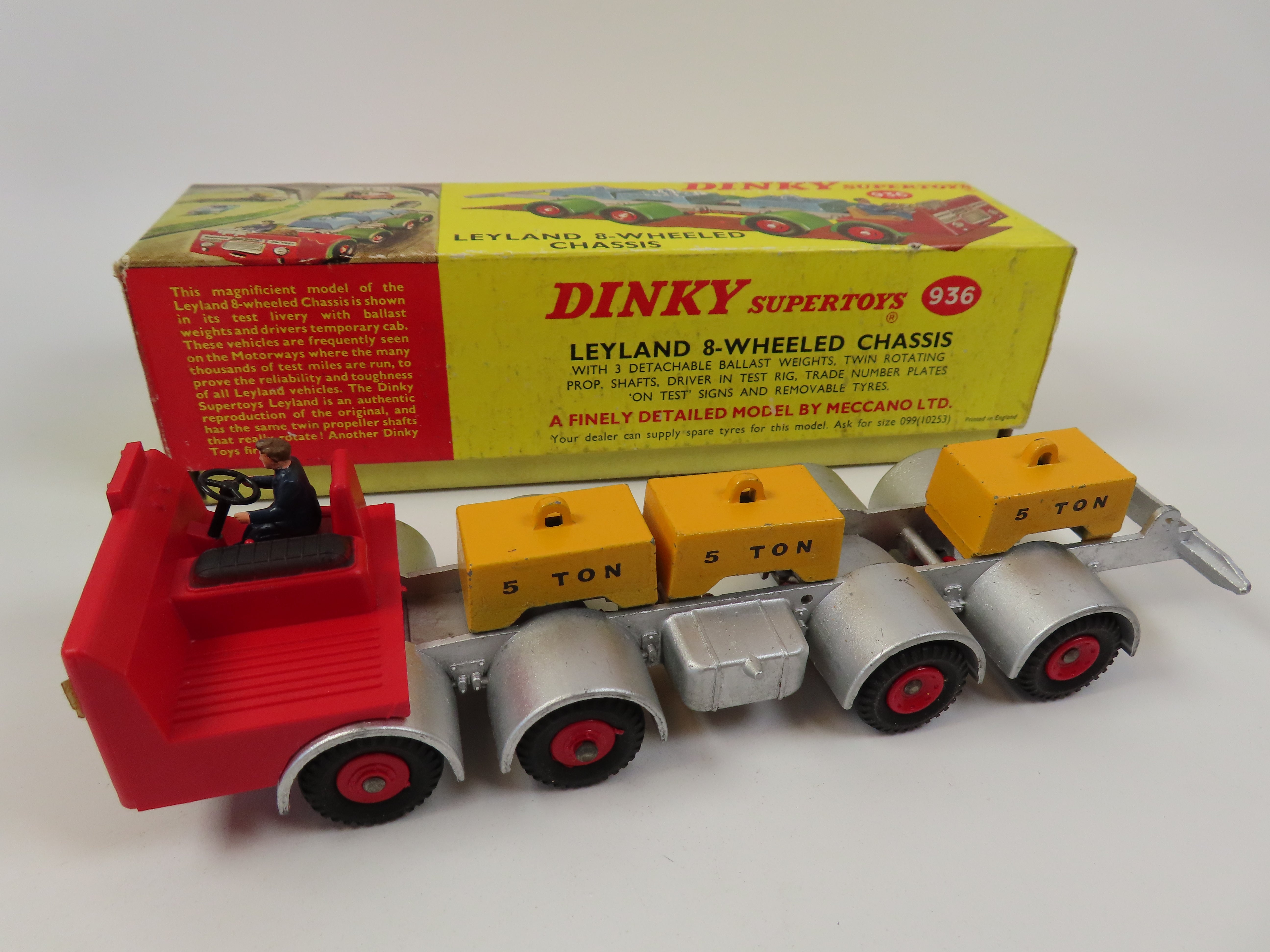 Dinky Supertoys 936 Leyland 8-Wheeled Chassis, Very Near Mint