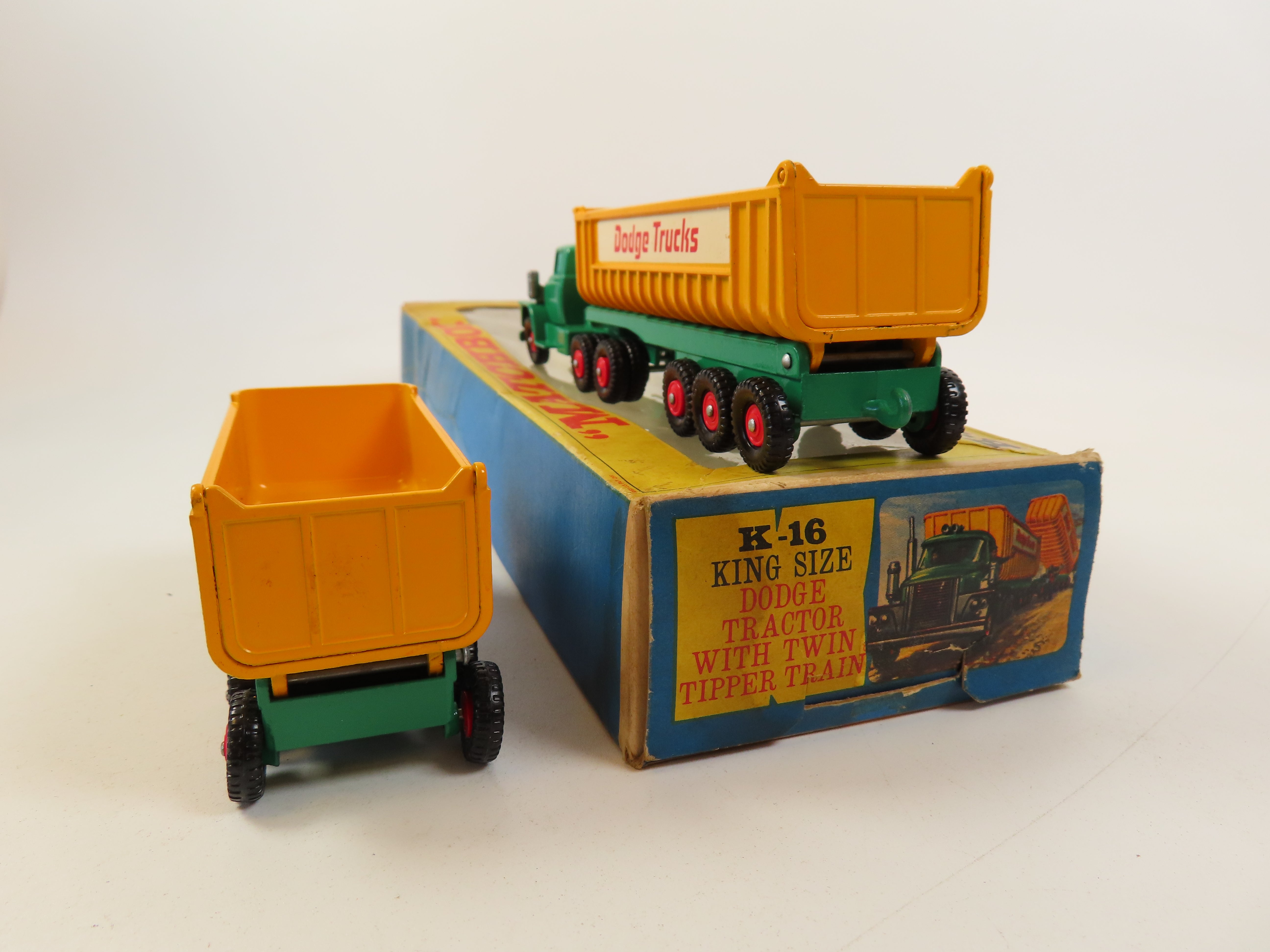 Matchbox King Size K-16 Dodge Tractor with Twin Tipper Train, 99