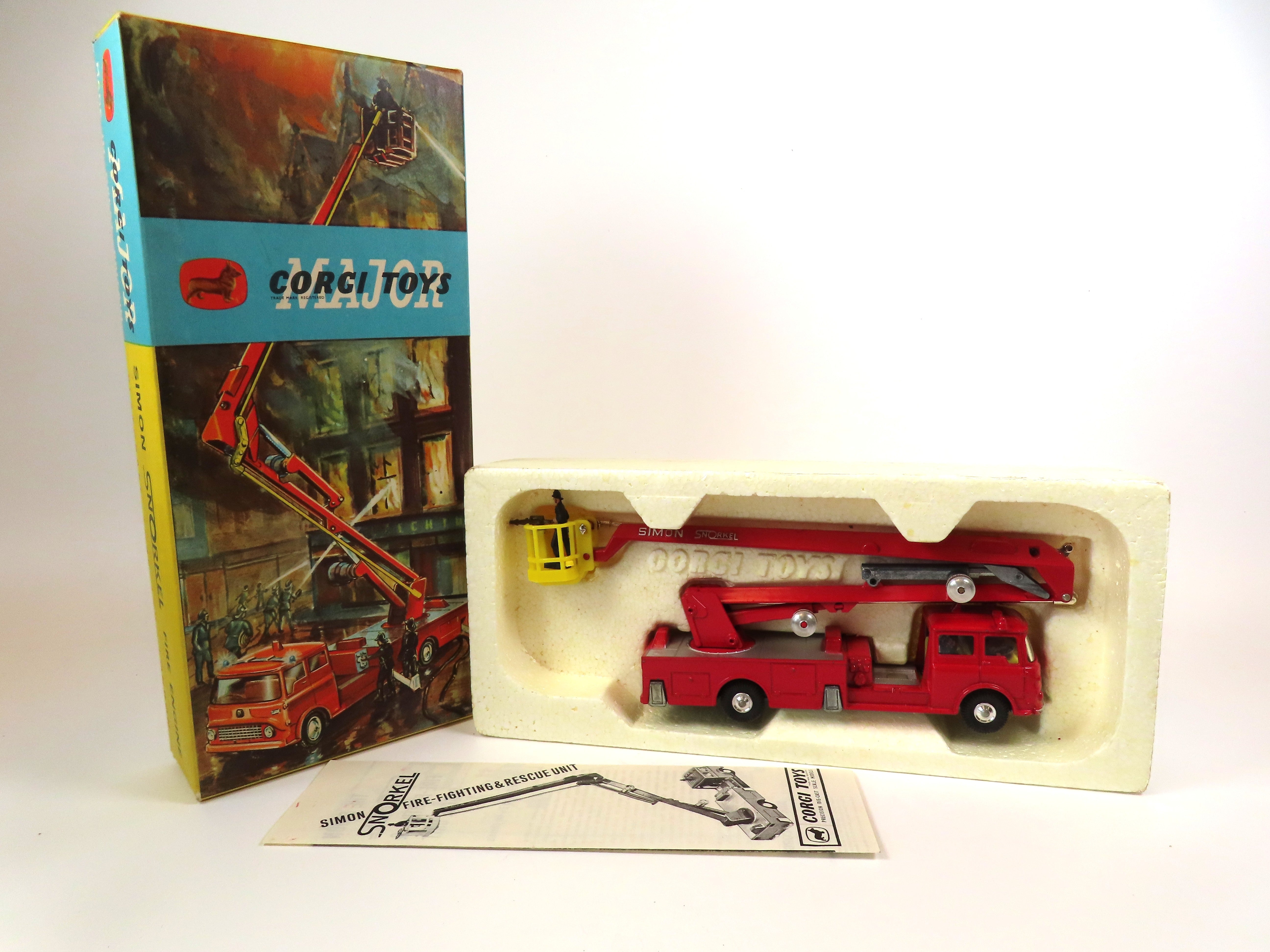 Corgi Major 1127 Simon Snorkel Fire Engine, 99.9% Mint/Boxed! – Andrew ...