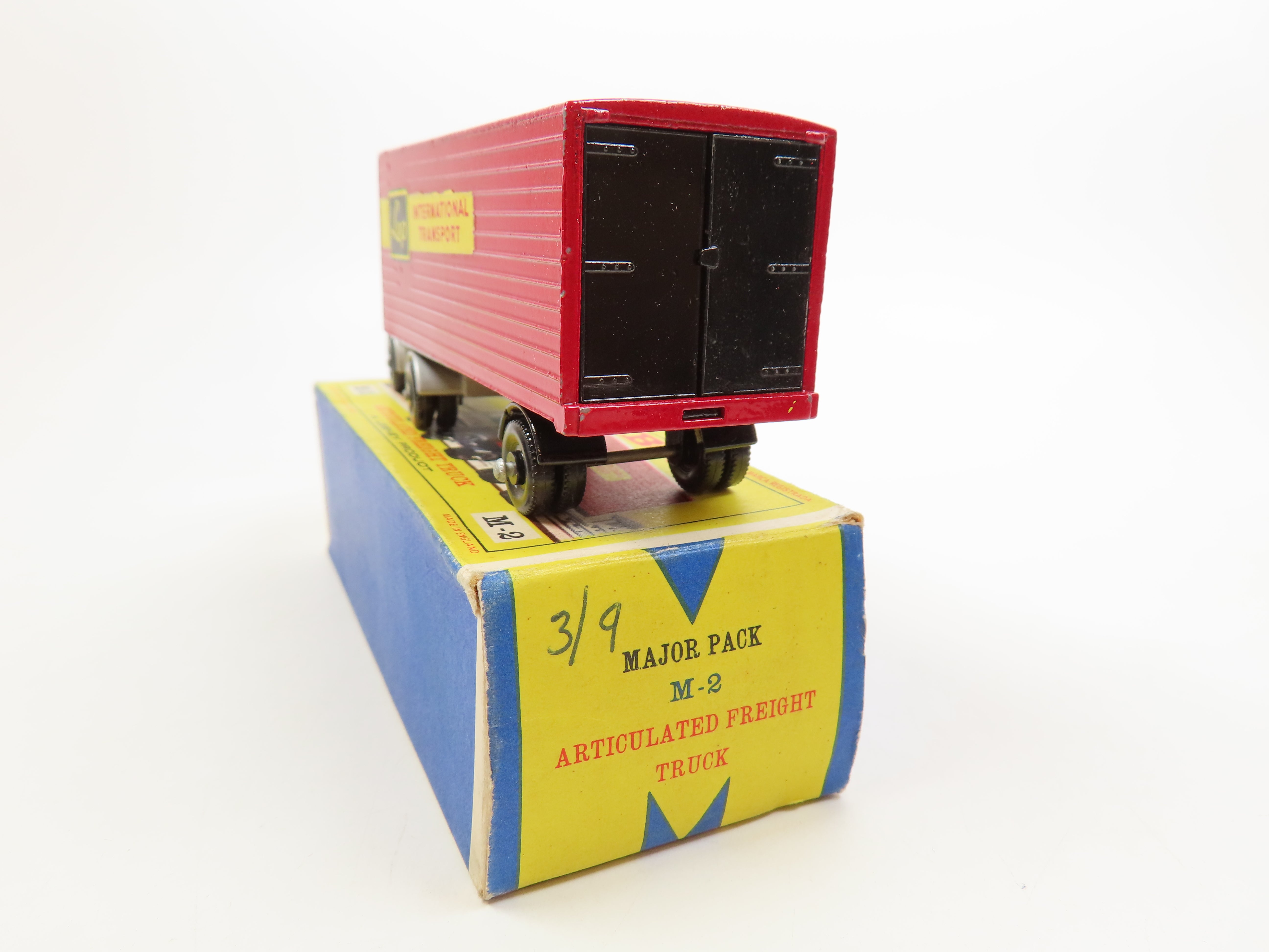 Matchbox Major Pack M-2 Articulated Freight Truck, Very Near Mint