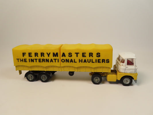 Corgi Major - Scammell Cab and Articulated Trailer Ferrymasters - very near mint!