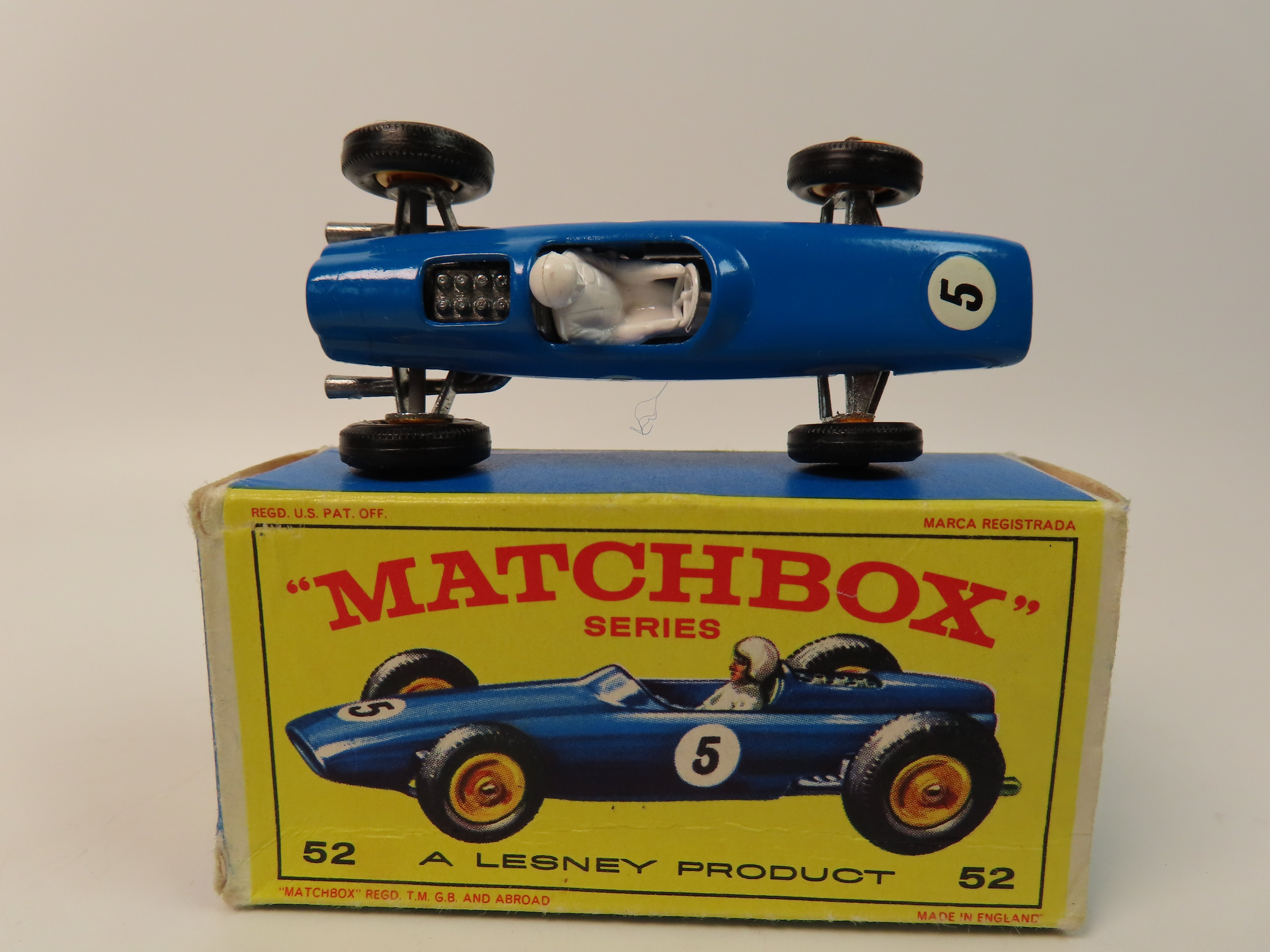 Matchbox 52 - B.R.M. Racing Car - blue - mint boxed! – Andrew