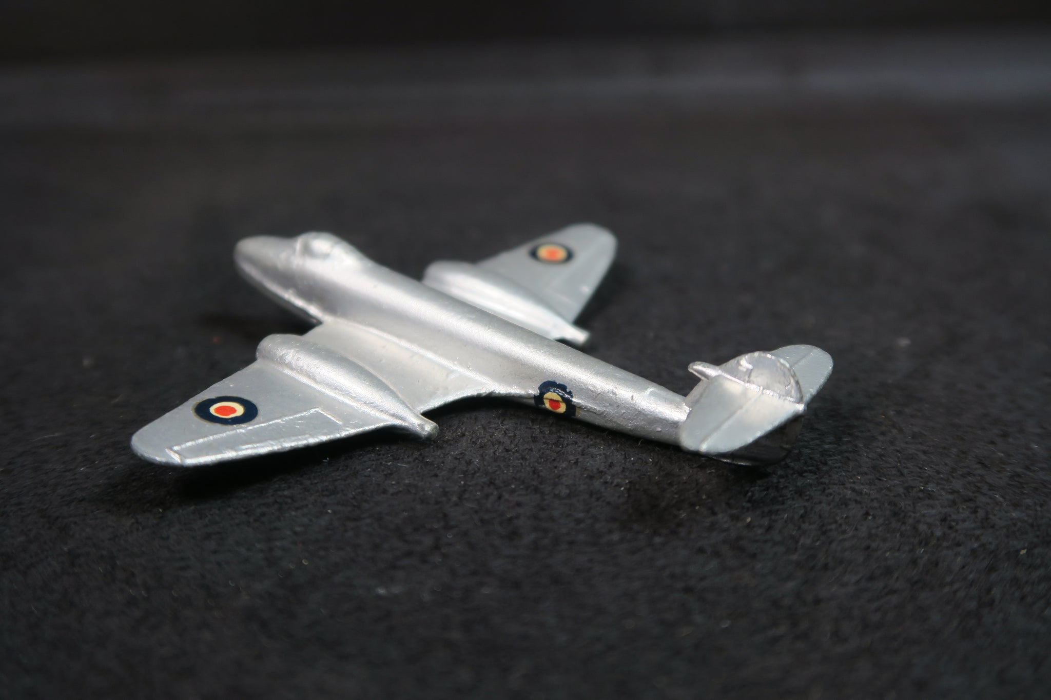 Dinky Toys 70e/732 Gloster Meteor, Very Near Mint! – Andrew Clark Models