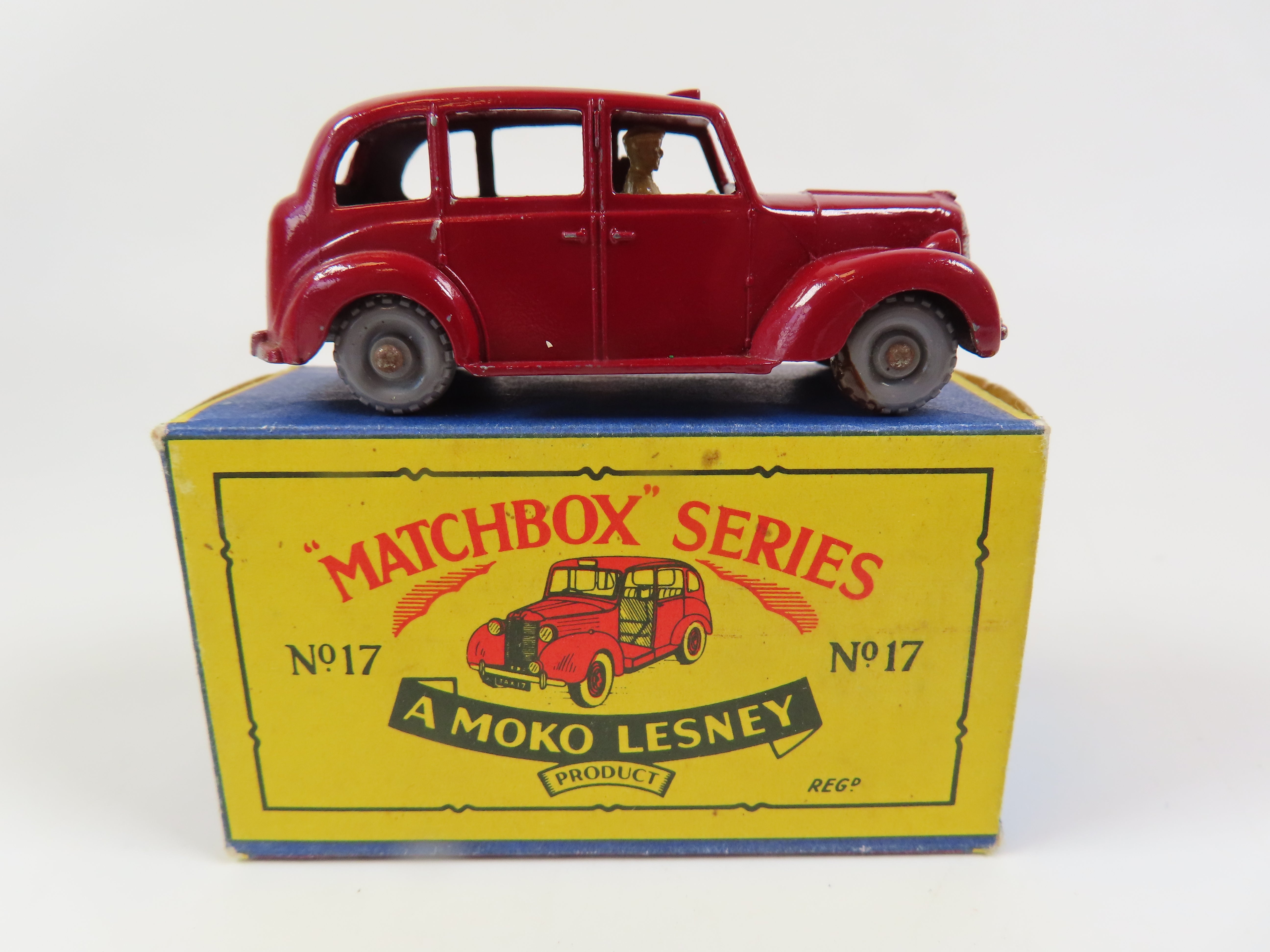 MATCHBOX 　No.17 　METOROPOLITAN TAXI Matchbox No.17 Metropolitan Taxi, Very Near Mint/Boxed! – Andrew