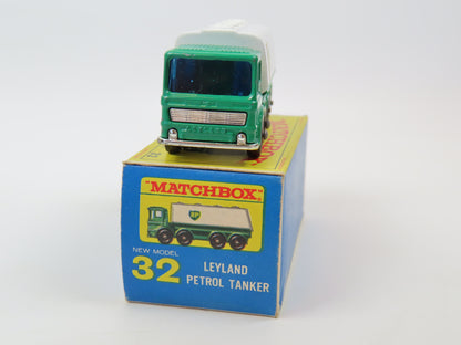 Matchbox 32 Leyland Petrol Tanker, Very Near Mint/Boxed!