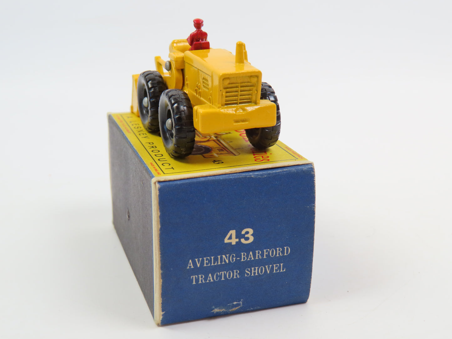 Matchbox 43 Aveling-Barford Tractor Shovel,  Mint/Boxed!