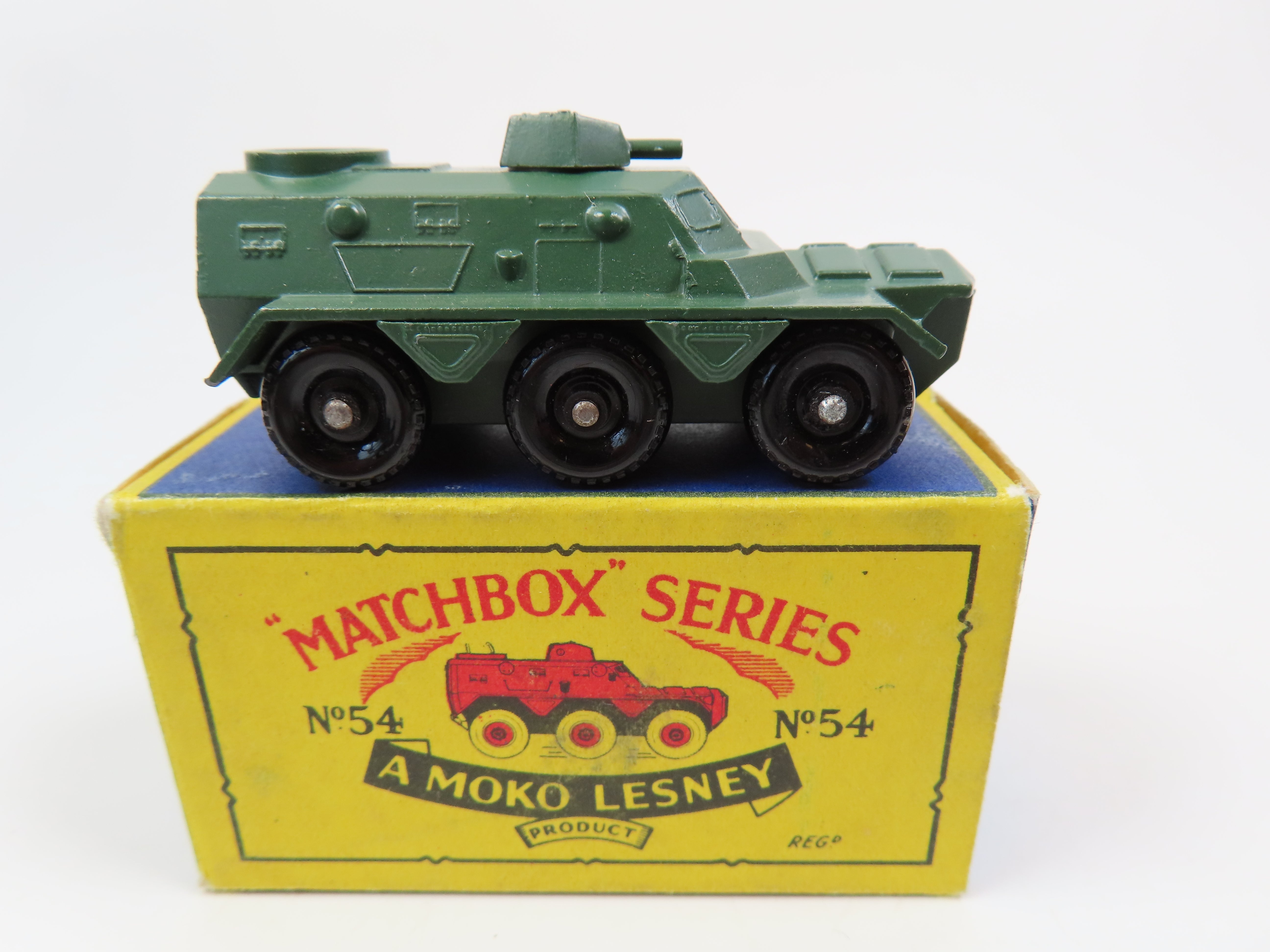 MATCHBOX No.54 Saracen Carrier Matchbox Superfast #54 Saracen
