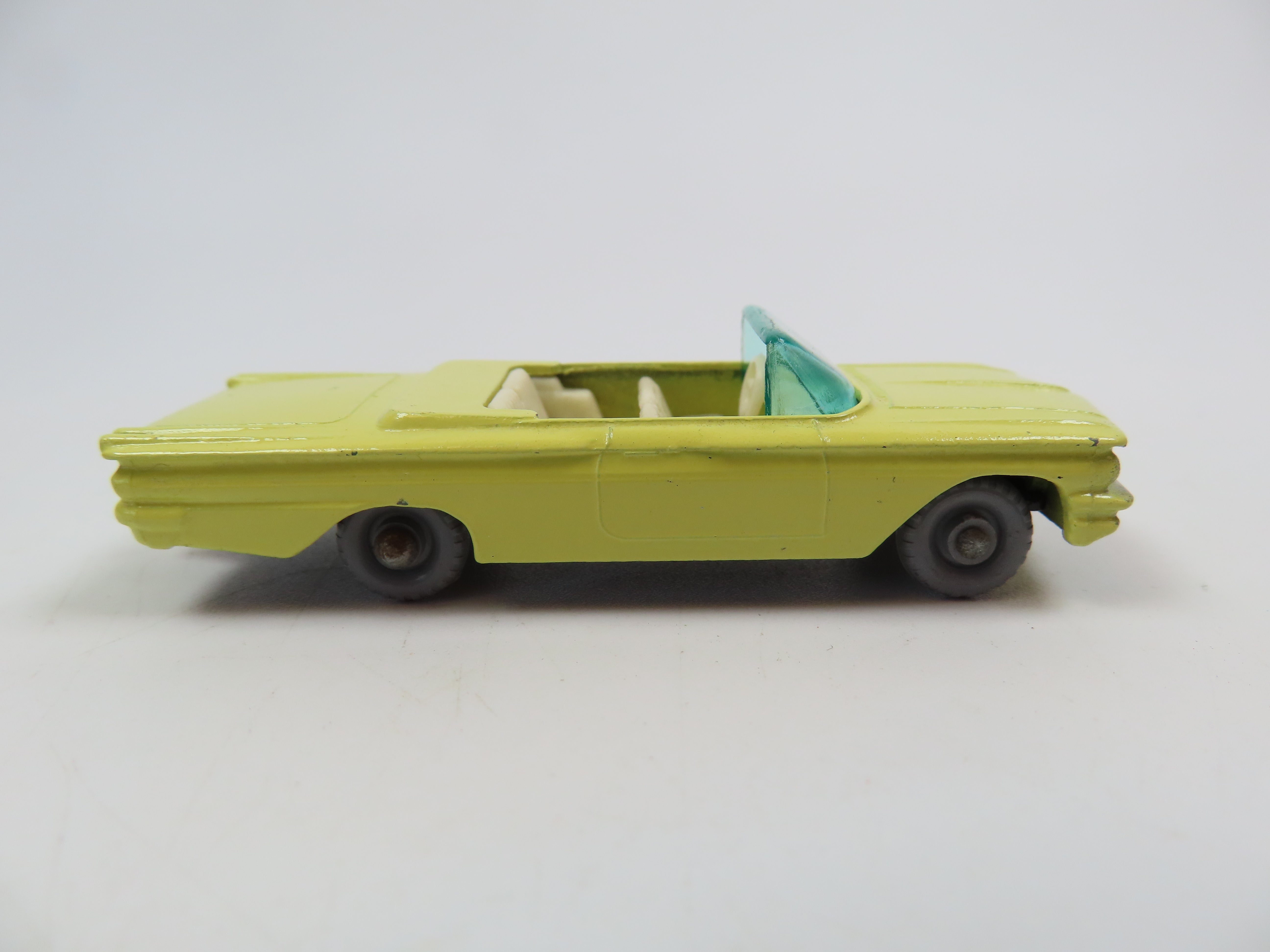 Matchbox No.39 Pontiac Convertible 99 Mint Unboxed Andrew Clark Models