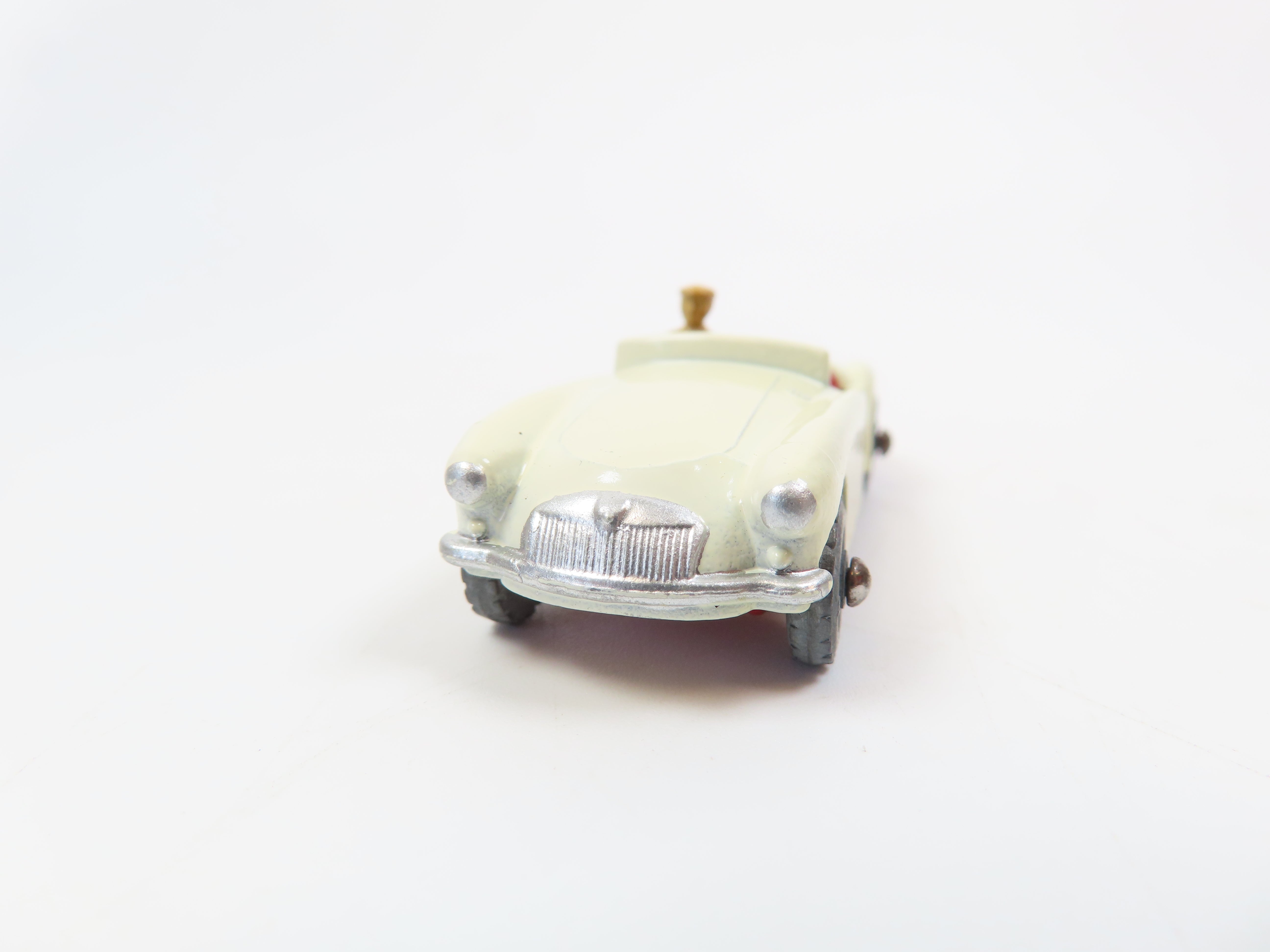 Matchbox No.19 MGA Sports Car, lovely example, 99% Mint! – Andrew